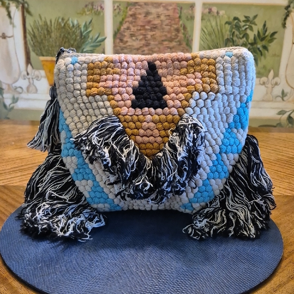 Cost Plus World Market Cream Fabric with Zipper Boho Inspired Clutch/Make Up Bag